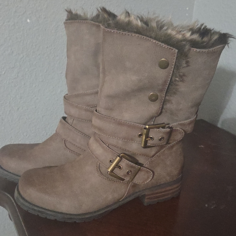 Steve Madden Tan Fur-Trimmed Winter Boots - Picture 6 of 6